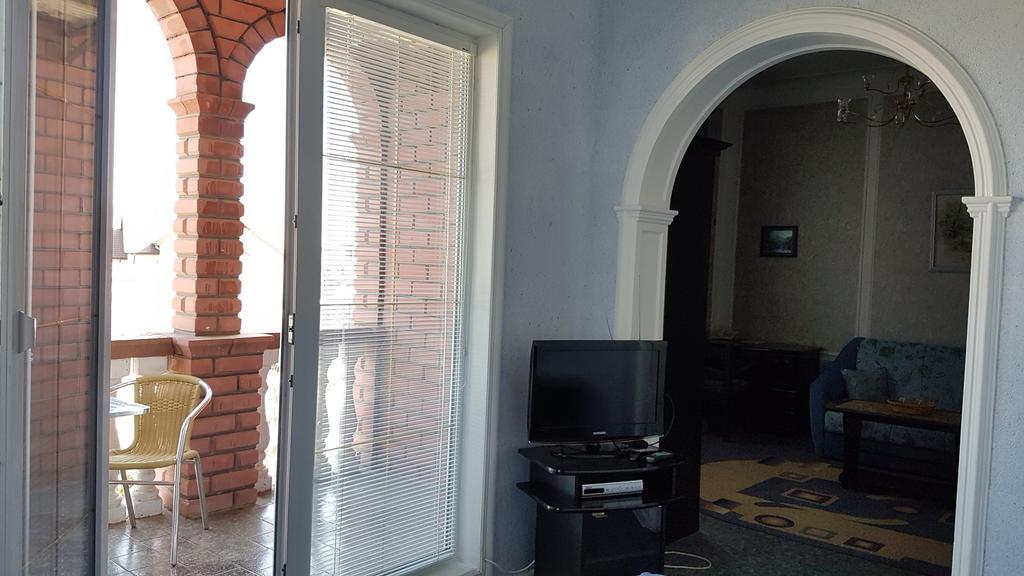 Versal Hotel เคอร์ซอน ภายนอก รูปภาพ