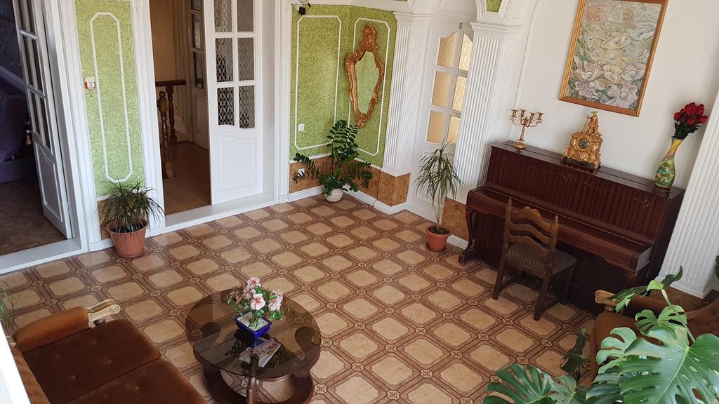 Versal Hotel เคอร์ซอน ภายนอก รูปภาพ